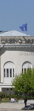 Casinos...